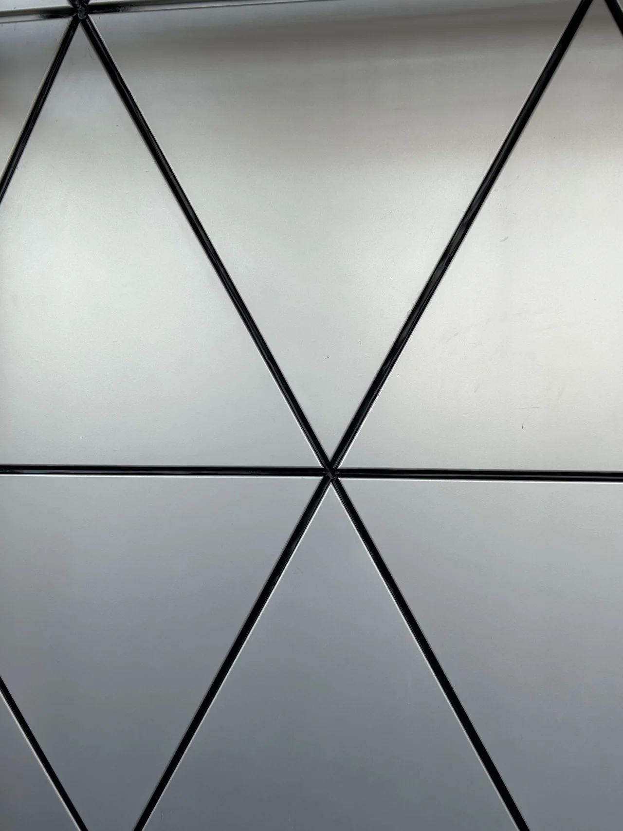 1707100298156592.jpg 1707100298156592.jpg